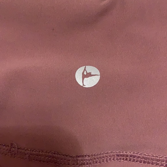 90 Degree Mesh Leggings - Picture 4 of 6